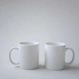 In logo lên cốc ly: chọn kiểu in nào cho đẹp và bền (ảnh minh hoạ tạm)